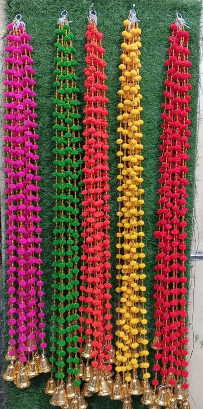 Pompom Lardi — FloralforU