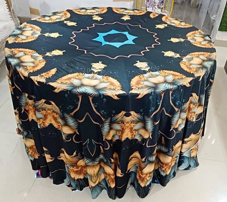 Round Table Cover (Design 1) — FloralforU